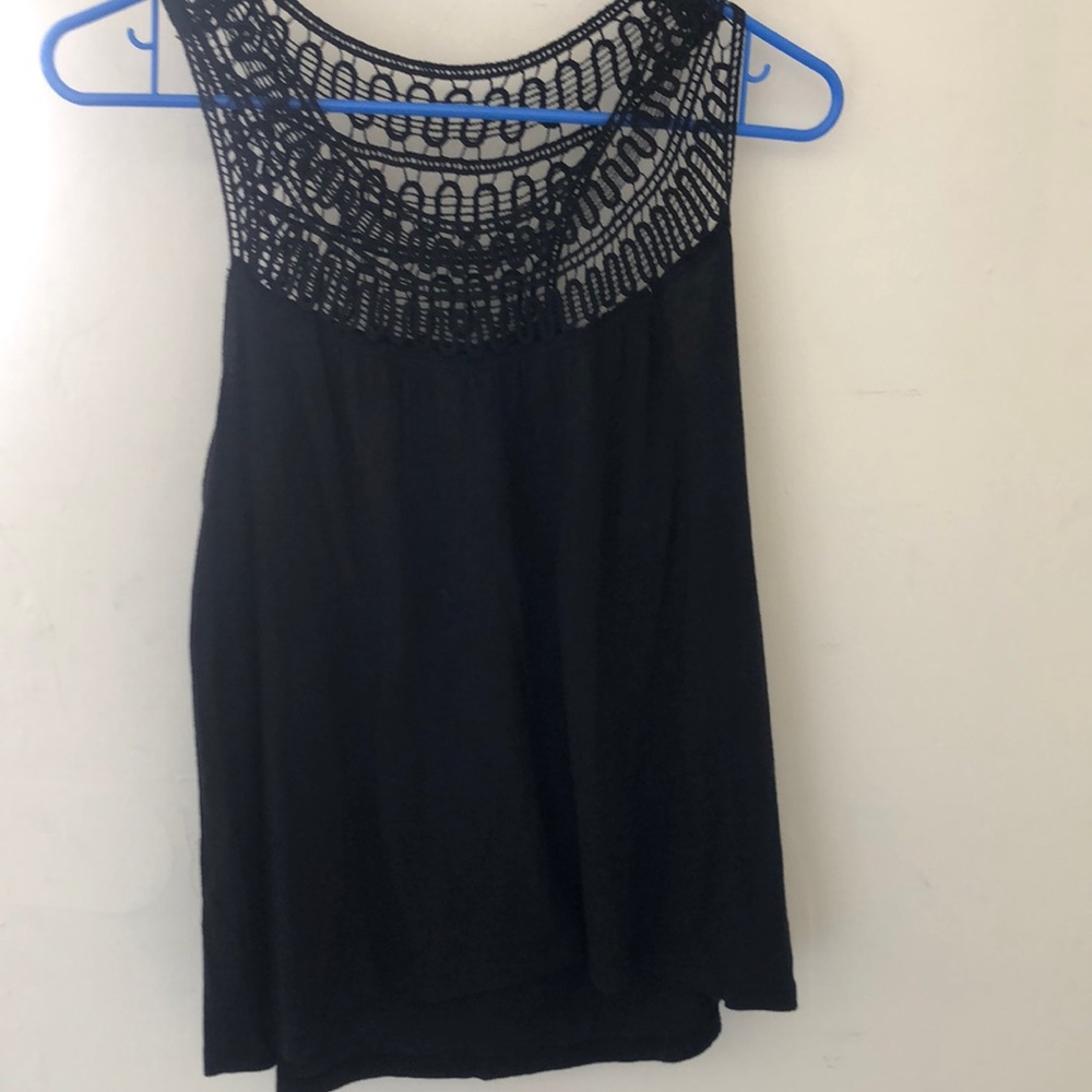 ❌❌SOLD❌❌ Sleeveless top
